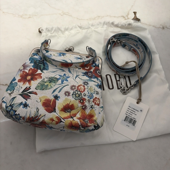 HOBO Floral Bag with Silver Accents. PRICED TO SELL - Picture 15 of 16